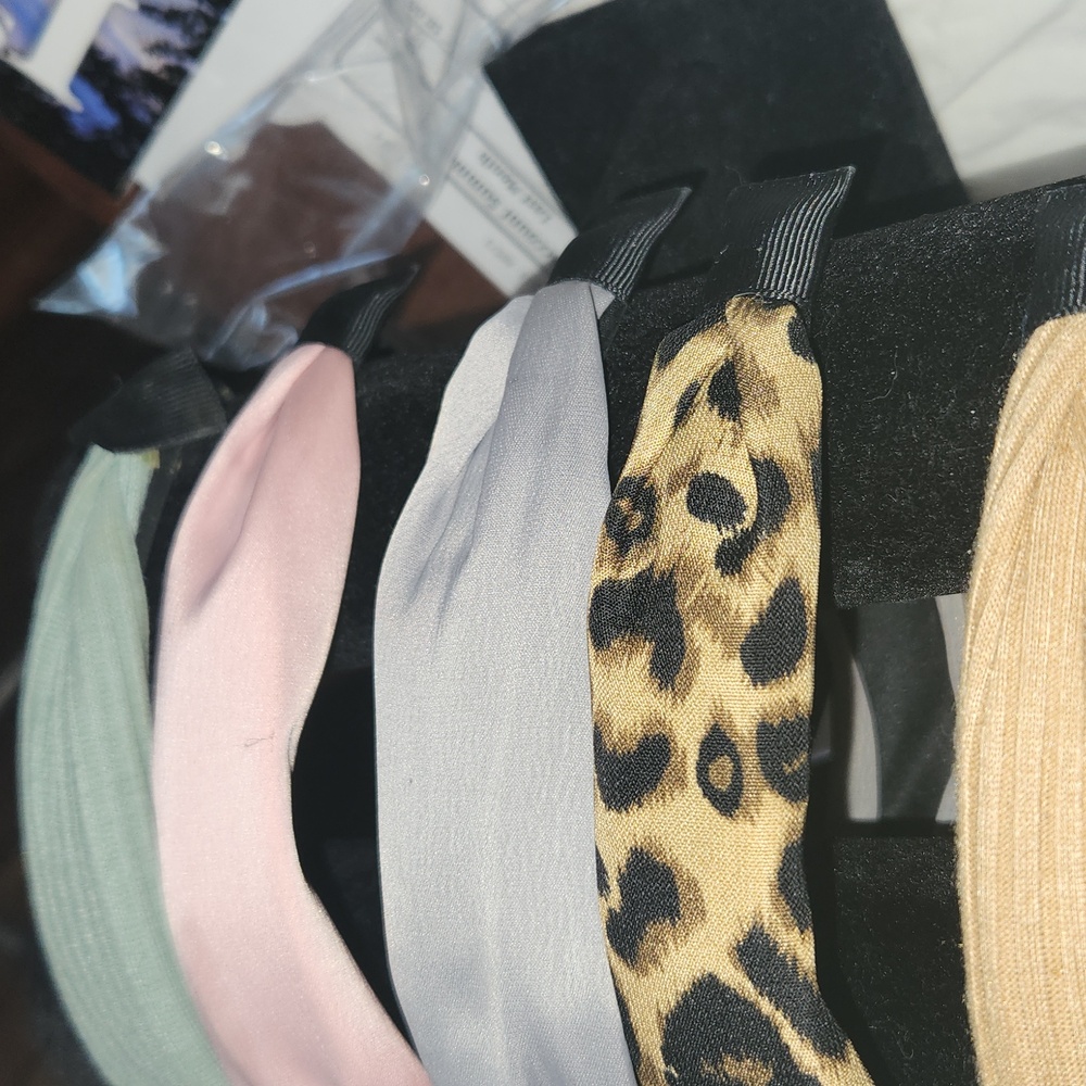 Set Of Headbands - Picture 2 of 5